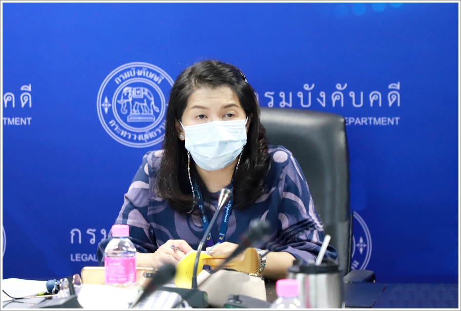 กรมบังคับคดีประชุมคณะกรรมการพิจารณาเสนอขอพระราชทานเครื่องราชอิสริยาภรณ์อันเป็นที่เชิดชูยิ่งช้างเผือก เครื่องราชอิสริยาภรณ์อันมีเกียรติยศยิ่งมงกุฎไทยและเหรียญจักรพรรดิมาลา ประจำปี 2565